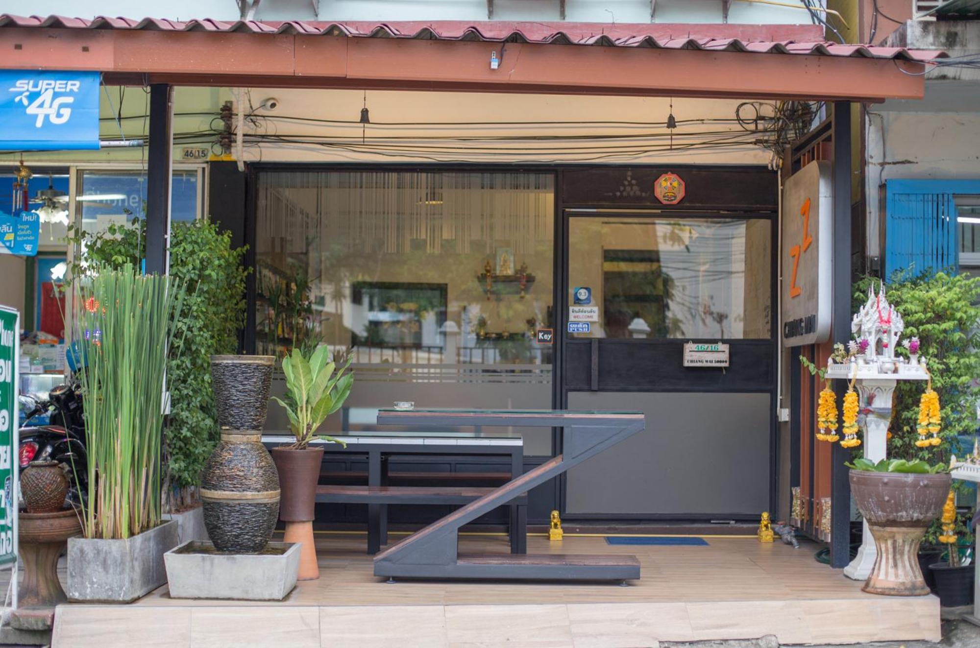 Zz Hostel Chiang Mai Exterior foto